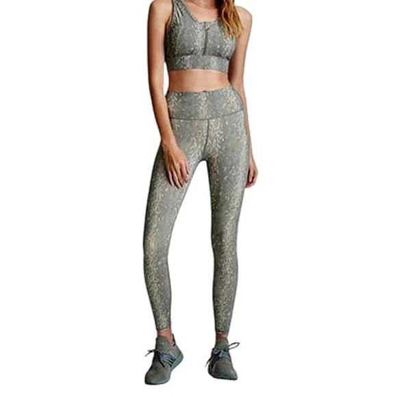 Varley Luna High Waist Snake Print Athletic Legging Olive Viper EUC Size Small - Picture 1 of 8